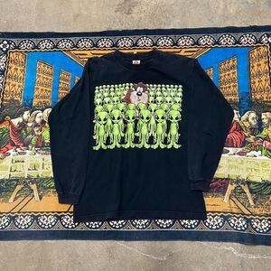 Vintage Tasmanian Devil Alien Long Sleeve Tshirt Size large made in usa 90's